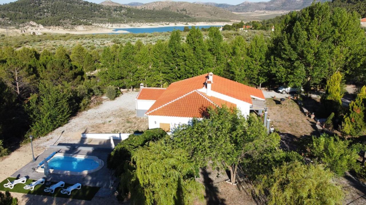 Вилла Casa El Rincon Del Guardal Уэскар Экстерьер фото