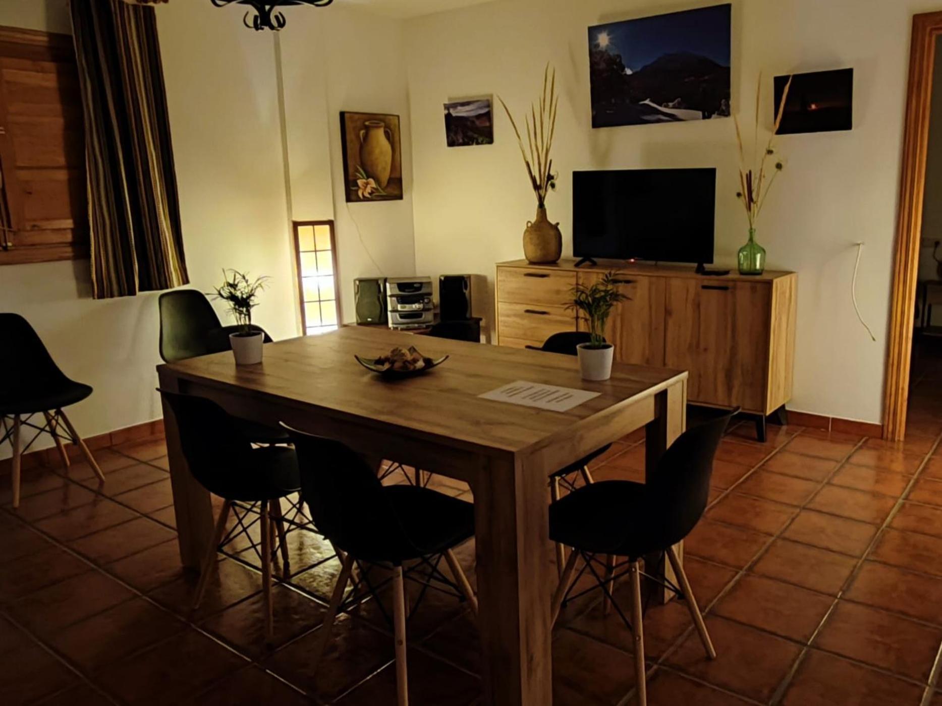 Вилла Casa El Rincon Del Guardal Уэскар Экстерьер фото